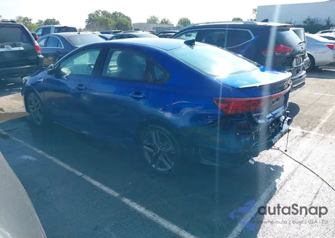 2020 Kia Forte Gt-Line z USA, uszkodzony, nr VIN 3KPF34AD2LE208774